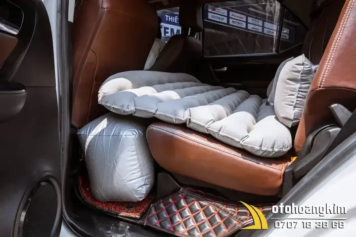 Công Dụng Của Đệm Hơi Nỉ Màu Kem Cho Ô Tô