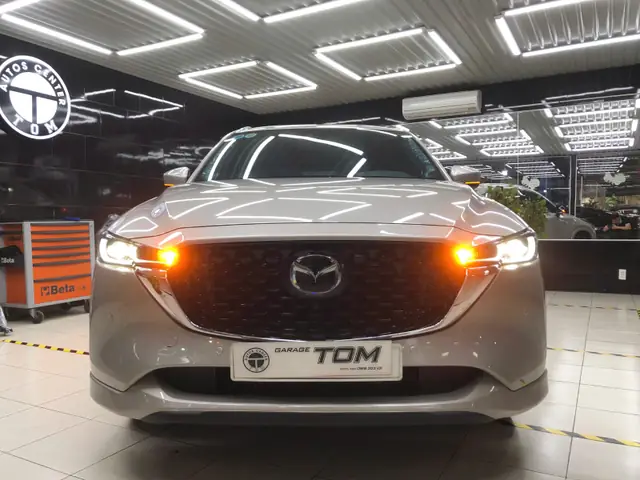 Xe Ô Tô Màu Vàng Cát Cx5