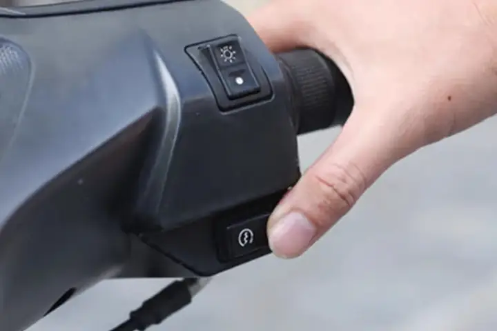 Dáº¥u Hiá»u Nháº­n Biáº¿t Xe Khã³ Ná» Khi Mã¡y Nguá»i