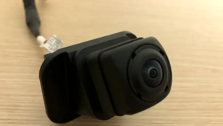 Camera Lùi Ô Tô Đời Mới Nhất 2019 Cho Xe Mazda 6