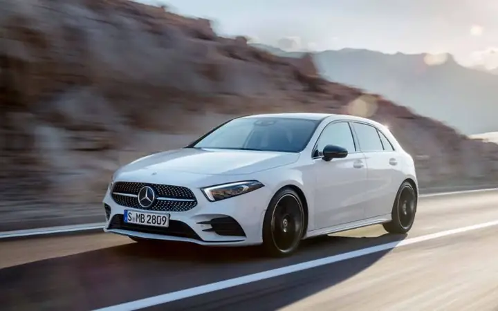 Bảng Giá Xe Ô Tô Mercedes 4 Chỗ, 5 Chỗ, 7 Chỗ Niêm Yết Và Lăn Bánh Tháng 6/2024