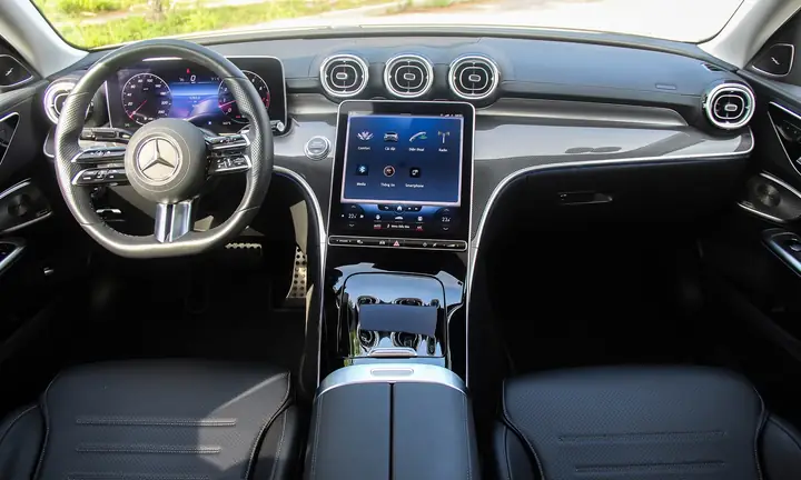 Đánh Giá Nội Thất