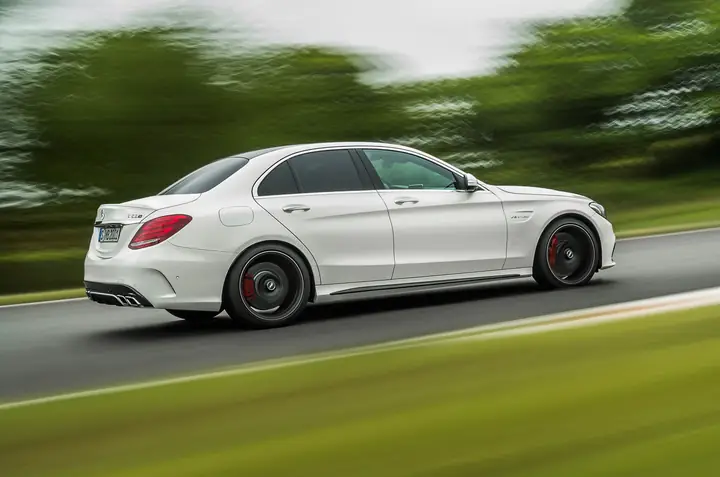 Xe Ô Tô Mercedes C63 Amg 2014