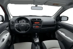 Xe Ô Tô Mitsubishi Hatback