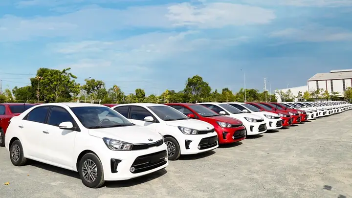 Top 5 Lựa Chọn Xe Ô Tô Mới 400 Triệu Lăn Bánh Tốt Nhất