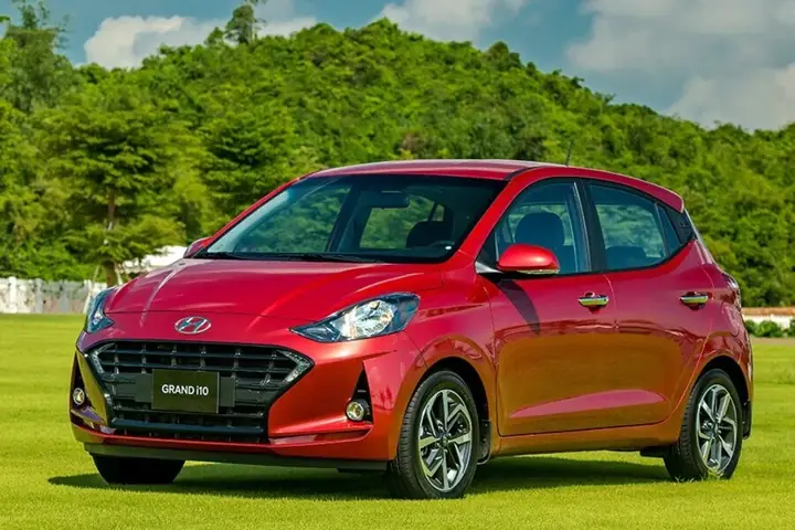 #2. Hyundai I10