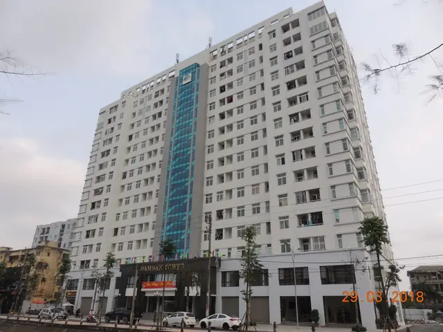 Sinh Ra Ở Vùng Quê Lúa Thái Bình, Ông Vũ Huy Đông, Chủ Tịch Hđqt, Tgđ Công Ty Cp Damsan Chọn Con Đường Đi Cho Mình Từ Những Cọc Sợi. Rồi Khi Những Cọc Sợi “lớn Lên”, Ông Lại Có Quyết Định Táo Bạo Bằng Những Dự Án Nhà Ở Xã Hội Tại Thành Phố Thái Bình.