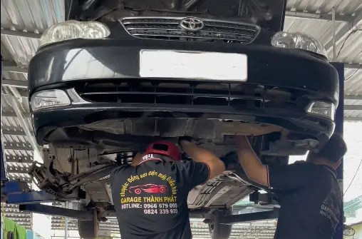 Khac-phu-xe-o-to-nhanh-xuong-cap