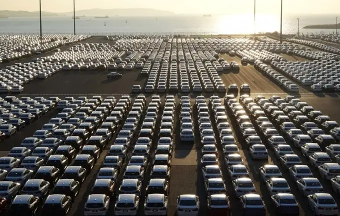 Xe Ô Tô Noi Dia Trung Quoc