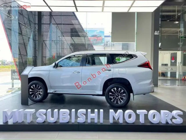 Ngoại Thất Mitsubishi Pajero Sport 2025