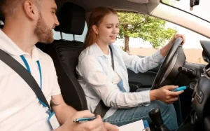 Điều Kiện Học Bằng Lái Xe Ở Mỹ