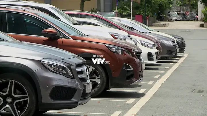 Xe Ô Tô Phơi Nẵng Mưa Có Ảnh Hưởng Gì