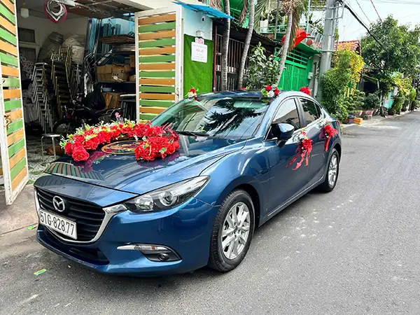 Giá Thuê Hoa Giả Trang Trí Xe Cưới Tại Tphcm Giá Thuê Hoa Giả Trang Trí Xe Cưới Tại Tphcm