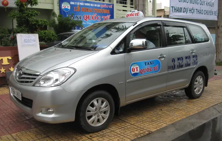 Taxi Truyền Thống – Hãng Taxi Phổ Biến
