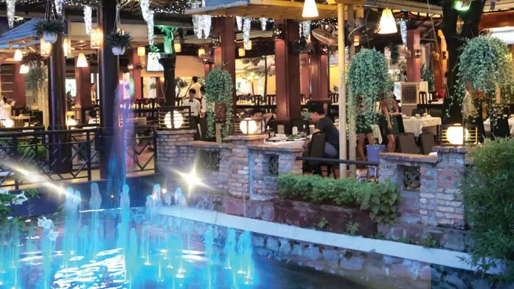 Nhà Hàng Tiệc Cưới Vườn Cau