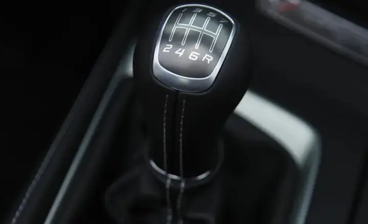 Cách Phân Biệt Ô Tô Số Sàn Và Ô Tô Số Tự Động