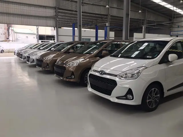 Mau_xe_hyundai_i10_nam_2018