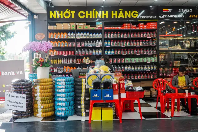 Sym Shark 50 Chạy Roda Nên Thay Nhớt Như Thế Nào?