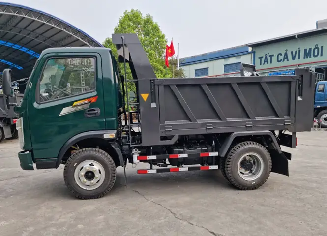 Xe Ben Chiến Thắng 4.98 Tấn