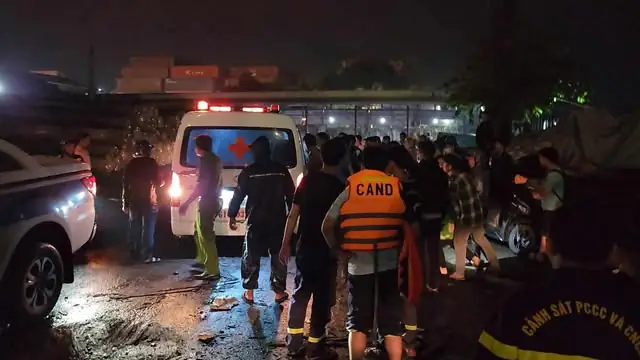 Đưa Trước Thi Thể Nạn Nhân Về Nhà Xác Lúc 23h, Trục Vớt Xe Lúc 0h15