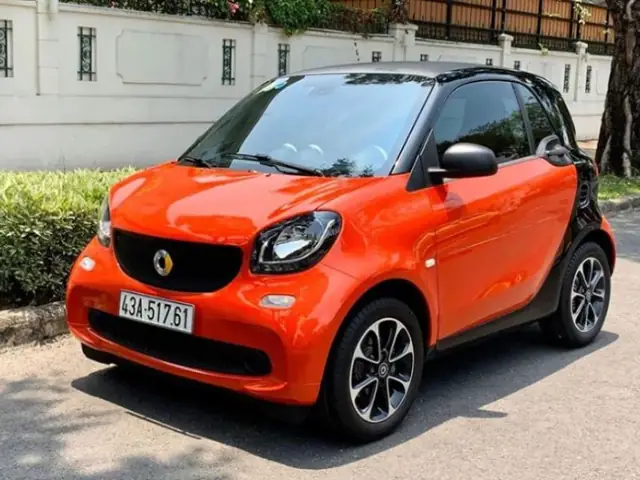 Xe Ô Tô 2 Chỗ Chạy Bằng Điện