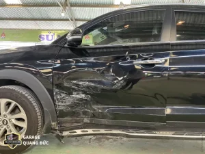 Xe Ô Tô Toyota Bị Móp