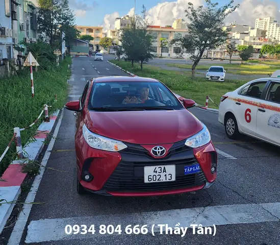 Mua Xe Ô Tô Toyota Ở Đà Nẵng: Top Địa Chỉ Uy Tín