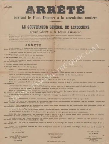 Xe Ô Tô Trên Cầu Long Biên