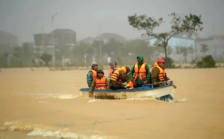 Những Điểm Sửa Xe Máy Miễn Phí Do Mưa Lũ Ở Huế Những Điểm Sửa Xe Máy Miễn Phí Do Mưa Lũ Ở Huế