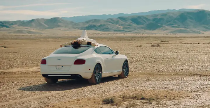 Son Tung Mt-p Chay Xe Gi Trong Mv Anh 2 Son Tung Mt-p Chay Xe Gi Trong Mv Anh 2