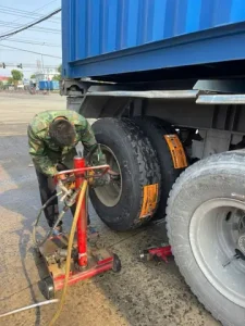 Van Xe Ô Tô Là Gì?