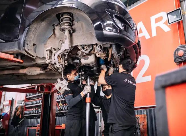 Quy Trình Bảo Dưỡng Ô Tô Chuẩn 14 Bước Tại Hà Thành Garage