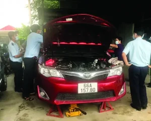 Một Trong 2 Chiếc Xe Ô Tô Đã Bị Thay Đổi Màu Sơn Bị Hải Quan Đồng Tháp Bắt Giữ Tháng 11/2021. Ảnh: N.t