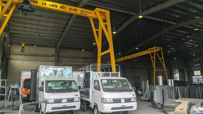 Xưởng Sản Xuất Thùng Xe An Việt Rộng Rãi Với Nhiều Trang Thiết Bị Hiện Đại