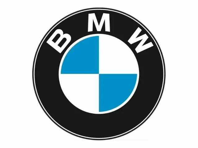 11. Logo Hãng Xe Ô Tô Bmw