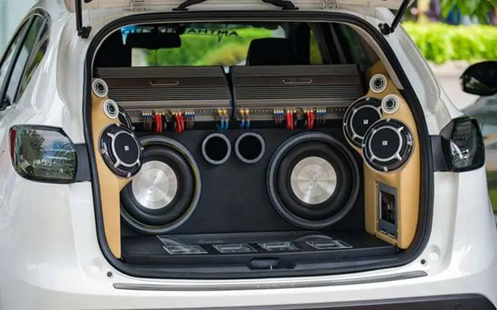 Độ Loa Ô Tô Là Gì?