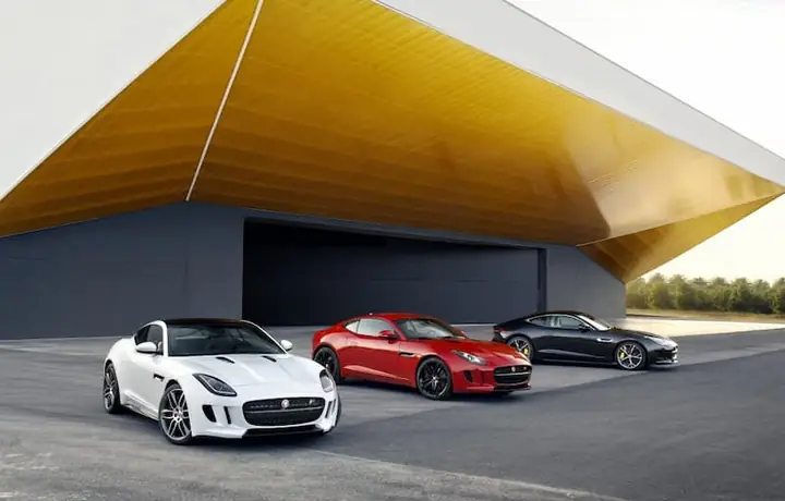 1/ Jaguar F-type – Top 1 Xe Ô Tô Đẹp Nhất Thế Giới