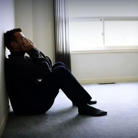 Ảnh Avatar Nam Buồn: Thể Hiện Sự Kiềm Nén Và Nội Tâm