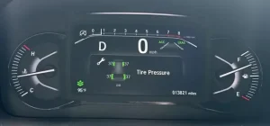 Áp Suất Lạnh Xe Ô Tô Là Gì Và Cách Đo Áp Suất Lạnh Chuẩn Xác