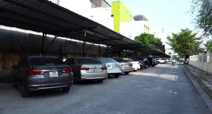 Bãi Giữ Xe Ô Tô Biên Hòa: Cẩm Nang Toàn Tập Về Giá Cả, Loại Hình Và Cách Chọn Nơi An Toàn
