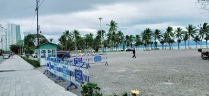 Vận Động Người Dân Gửi Xe Máy Ở Bãi Giữ Xe Gần Chung Cư Mini