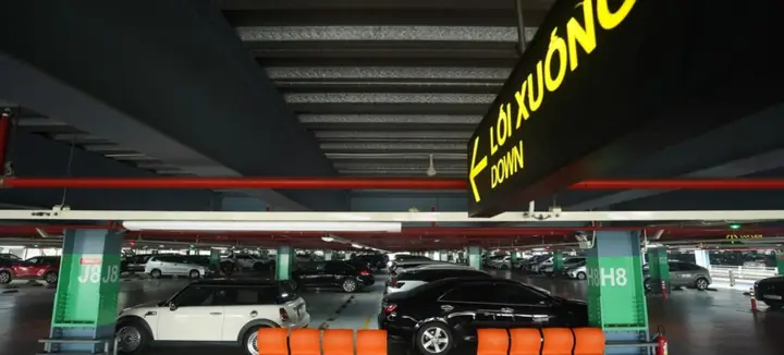 Bãi Giữ Xe Thảo Điền Plaza (phường Thảo Điền)
