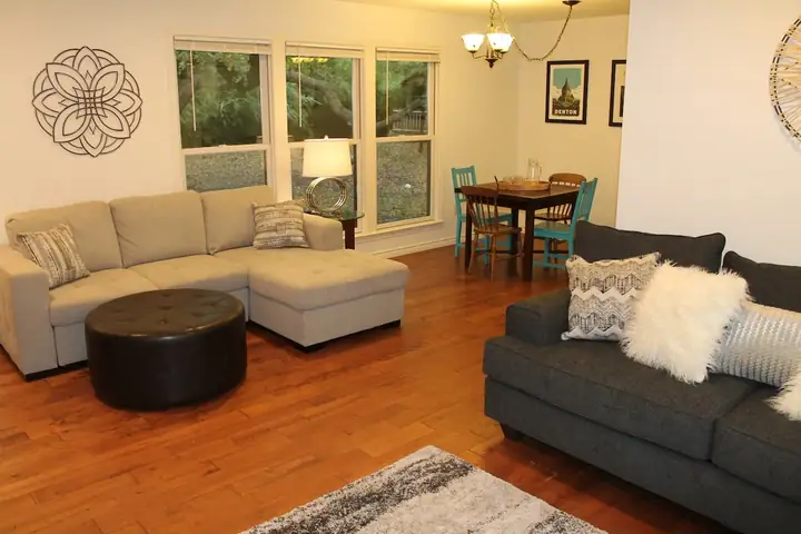 Vị Trí Chiến Lược Tại Quốc Lộ 37