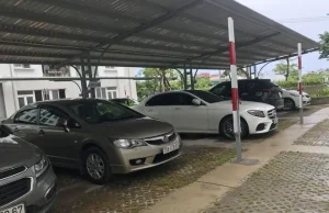 Bãi Giữ Xe Ô Tô Thủ Đức: Bảng Giá & Dịch Vụ Toàn Diện 2025