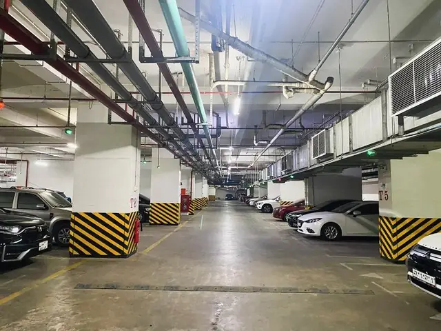 Bãi Gửi Xe Ô Tô Tại Quận Đống Đa