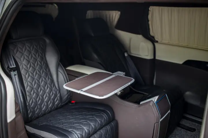 Bàn Làm Việc Lắp Vào Tay Ghế