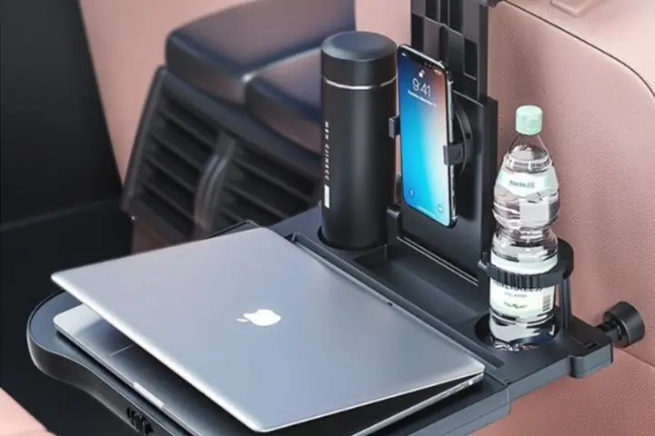 Bàn Làm Việc Trên Xe Giúp Gia Tăng Hiệu Suất Công Việc