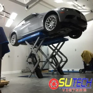 Bàn Nâng Xe Ô Tô: Cẩm Nang Toàn Diện Từ A-z Cho Người Dùng