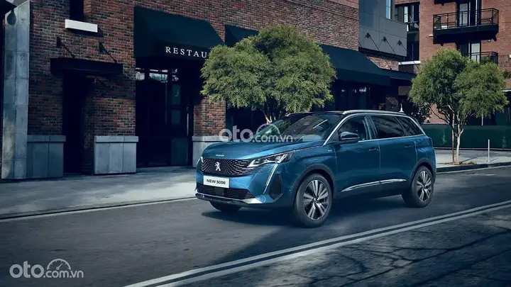 Peugeot 5008