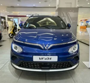 Bảng Giá Xe & Giá Thuê Pin Ô Tô Vinfast Vf5, Vf6 & E34 Trong Tháng 10/2023